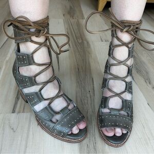 Freebird Hazel Size 8